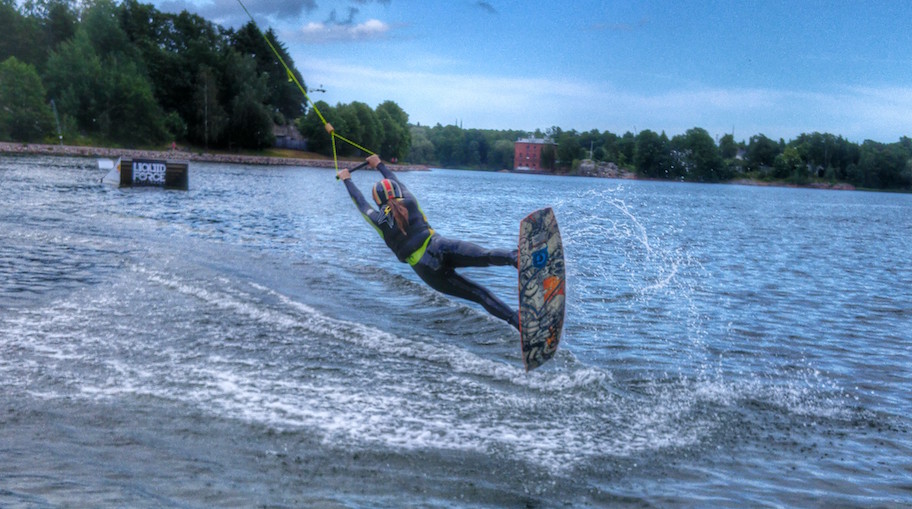 Janina Pohja, Fit Times, Wake Spot, Hietsu, extreme, wakeboarding, lainelautailu, hyppyri