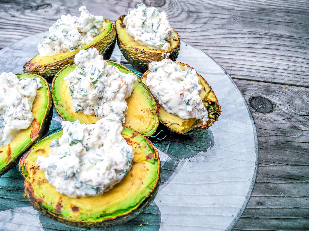 avokado, grilli, grillattu, kesäherkku, resepti, ruokabloggaaja, Janina Pohja, Fit Times, tarjoiluidea, feta, täyte, helppo resepti, nopea resepti