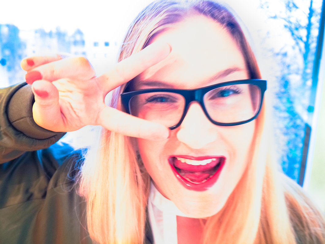 Janina Pohja, Janina Michaela, bloggaaja, omatunto, hyvännäköinen, ulkonäkö, haukkuminen