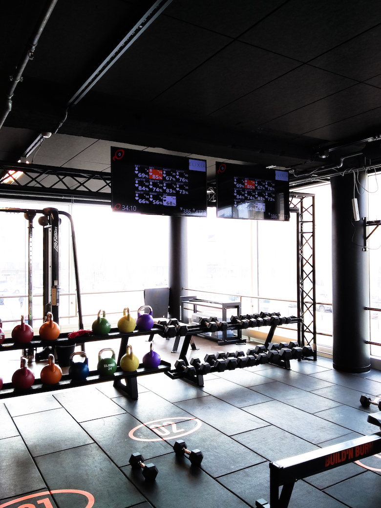 Build'n burn, ryhmäliikunta, SATS Elixia, Marsaana, lifestyle-bloggaaja, sporttilbloggaaja, hyvinvointi, kokemuksia ryhmäliikunnasta, Build'n burn kokemuksia, kuntosali, Suomi, konseptilanseeraus, Elixia Kamppi