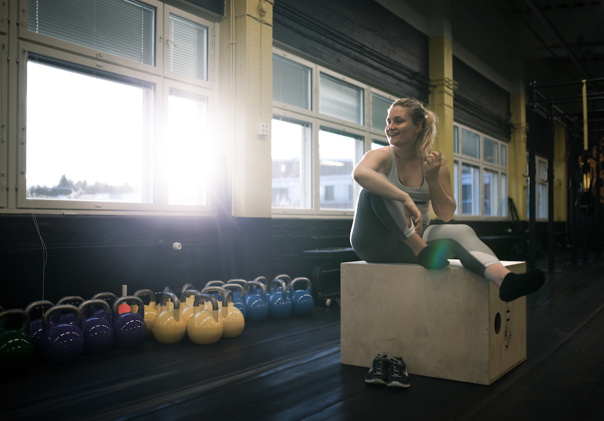 hyvinvointi, lifestyle, bloggaaja, hyvinvointi, treenaaminen, Janina Michaela, TFW Konala, arki, lopeta torkuttaminen, kuinka nukkua paremmin, vireystaso, valokuvaus, photoshoot