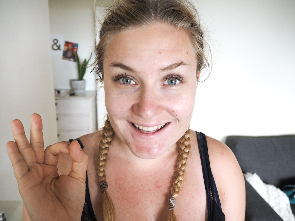 Janina Michaela, kasvonaamio, stressaantuneen ihon hoito, yhteistyö, hyvinvointi bloggaaja, musta kasvonaamio, mustapäiden poisto, ihonkuorinta, alennuskoodi